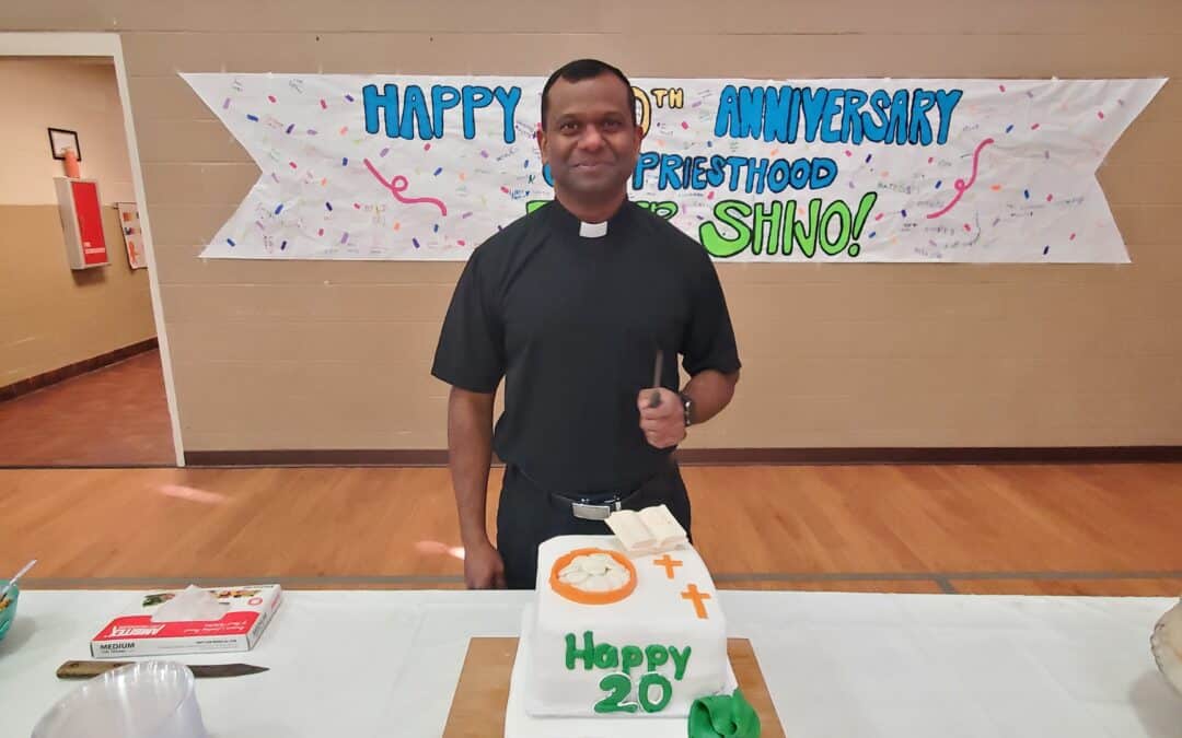 Knottsville, Philpot parishioners gather to celebrate pastor’s 20th ordination anniversary