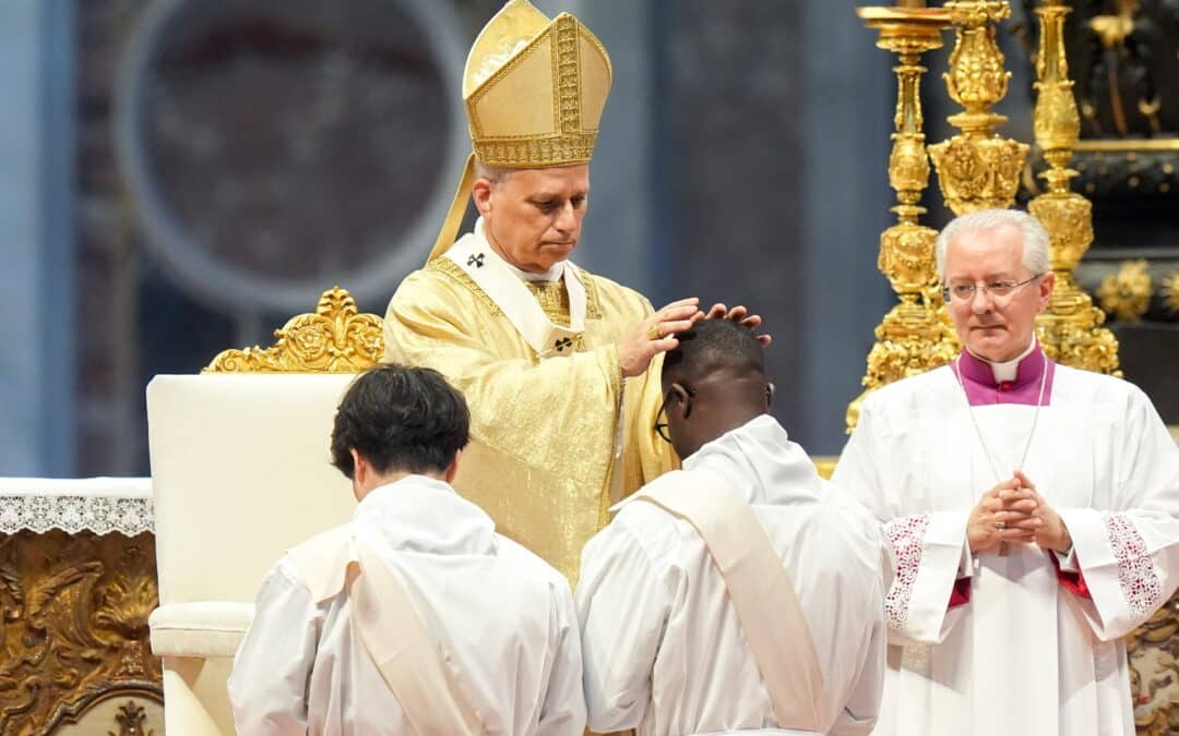 God looks for humble, loving hearts, not perfection, pope tells world’s priests