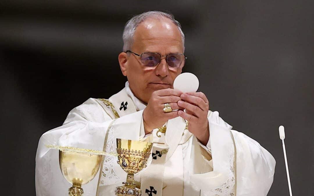 Pope at Easter: Jesus showed nonviolence is true power over evil